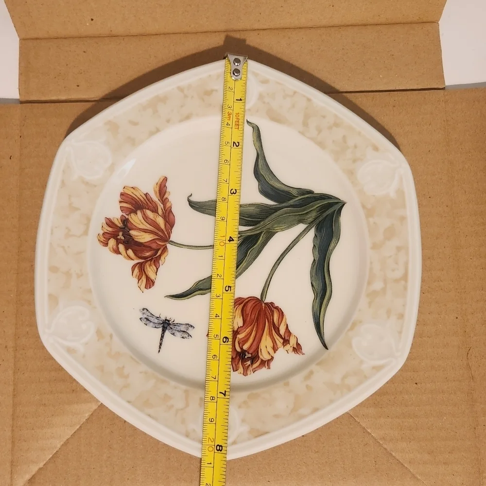 Brand New PartyLite “The Botanical Collection” Glazed Porcelain Dish Tul…